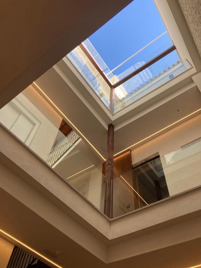 Casa Senorial Del Siglo XVIII Aparthotel เซบีญา ภายนอก รูปภาพ