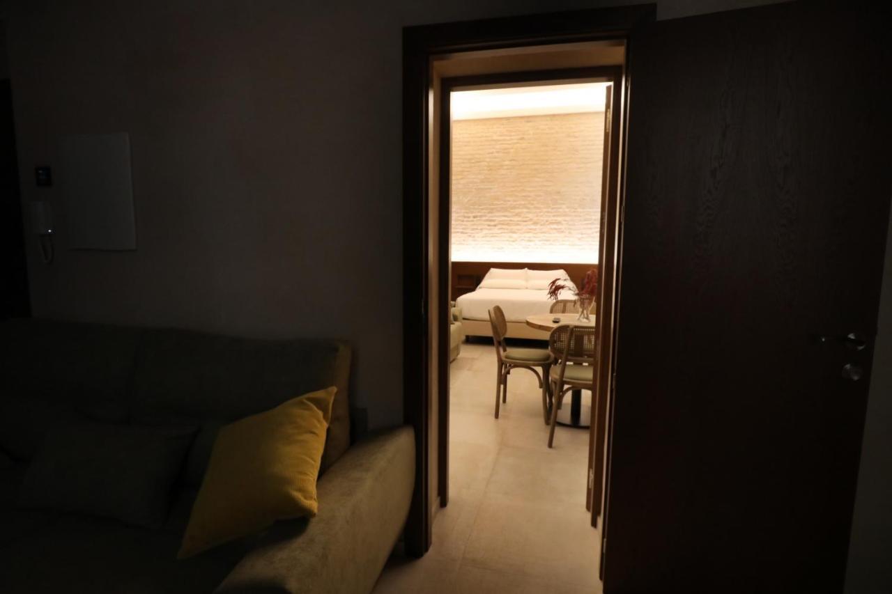 Casa Senorial Del Siglo XVIII Aparthotel เซบีญา ภายนอก รูปภาพ