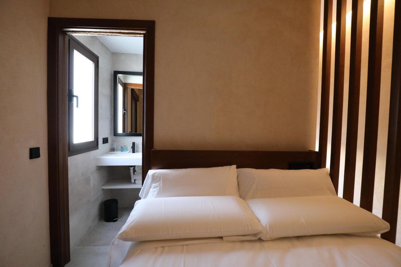 Casa Senorial Del Siglo XVIII Aparthotel เซบีญา ภายนอก รูปภาพ