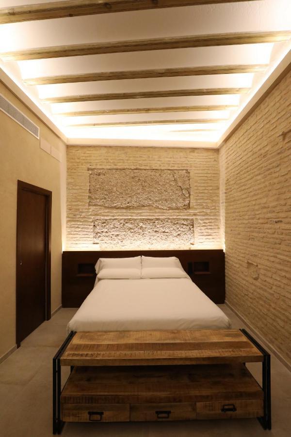 Casa Senorial Del Siglo XVIII Aparthotel เซบีญา ภายนอก รูปภาพ