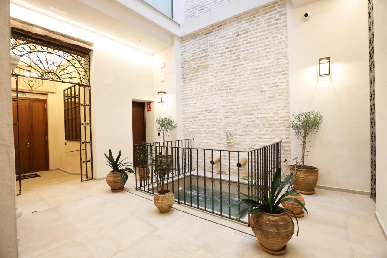 Casa Senorial Del Siglo XVIII Aparthotel เซบีญา ภายนอก รูปภาพ