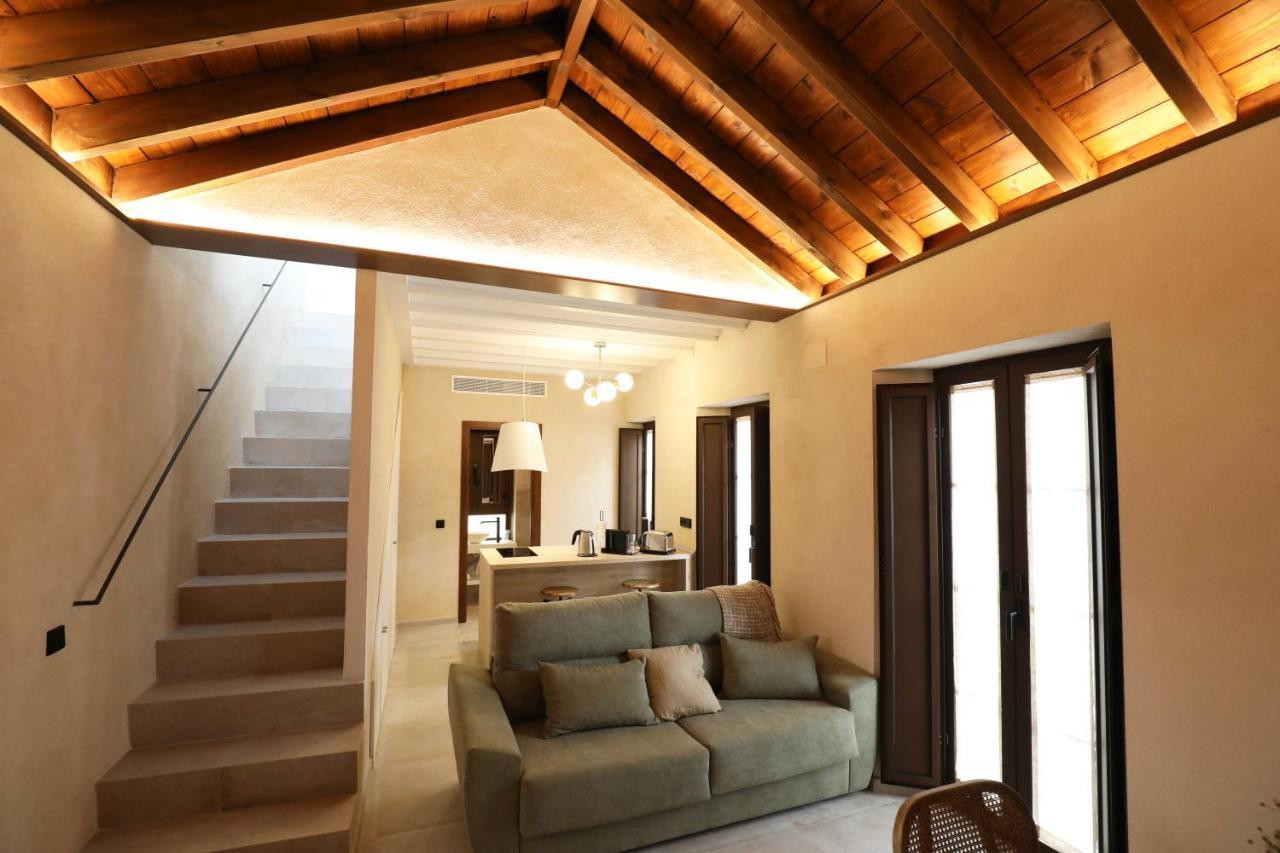 Casa Senorial Del Siglo XVIII Aparthotel เซบีญา ภายนอก รูปภาพ