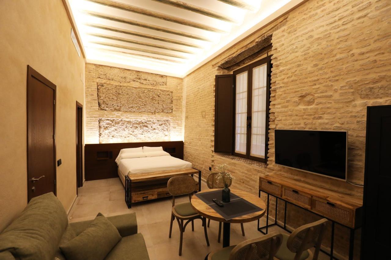 Casa Senorial Del Siglo XVIII Aparthotel เซบีญา ภายนอก รูปภาพ