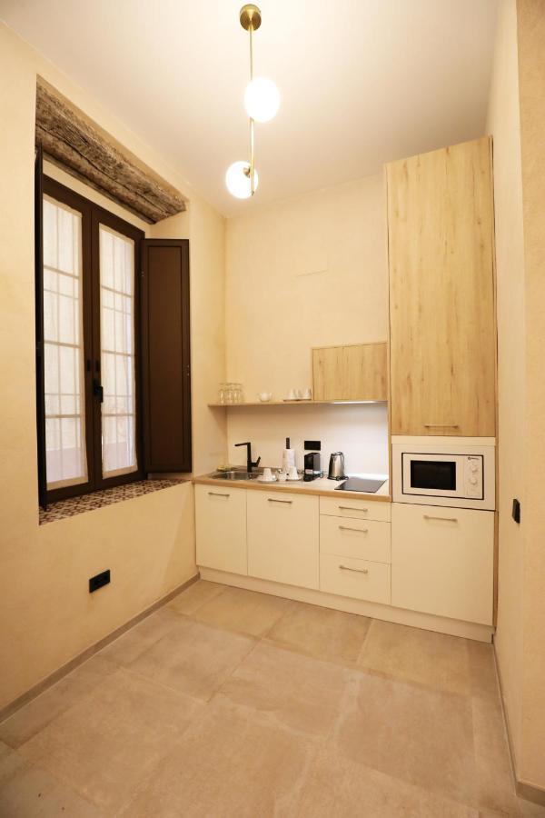 Casa Senorial Del Siglo XVIII Aparthotel เซบีญา ภายนอก รูปภาพ