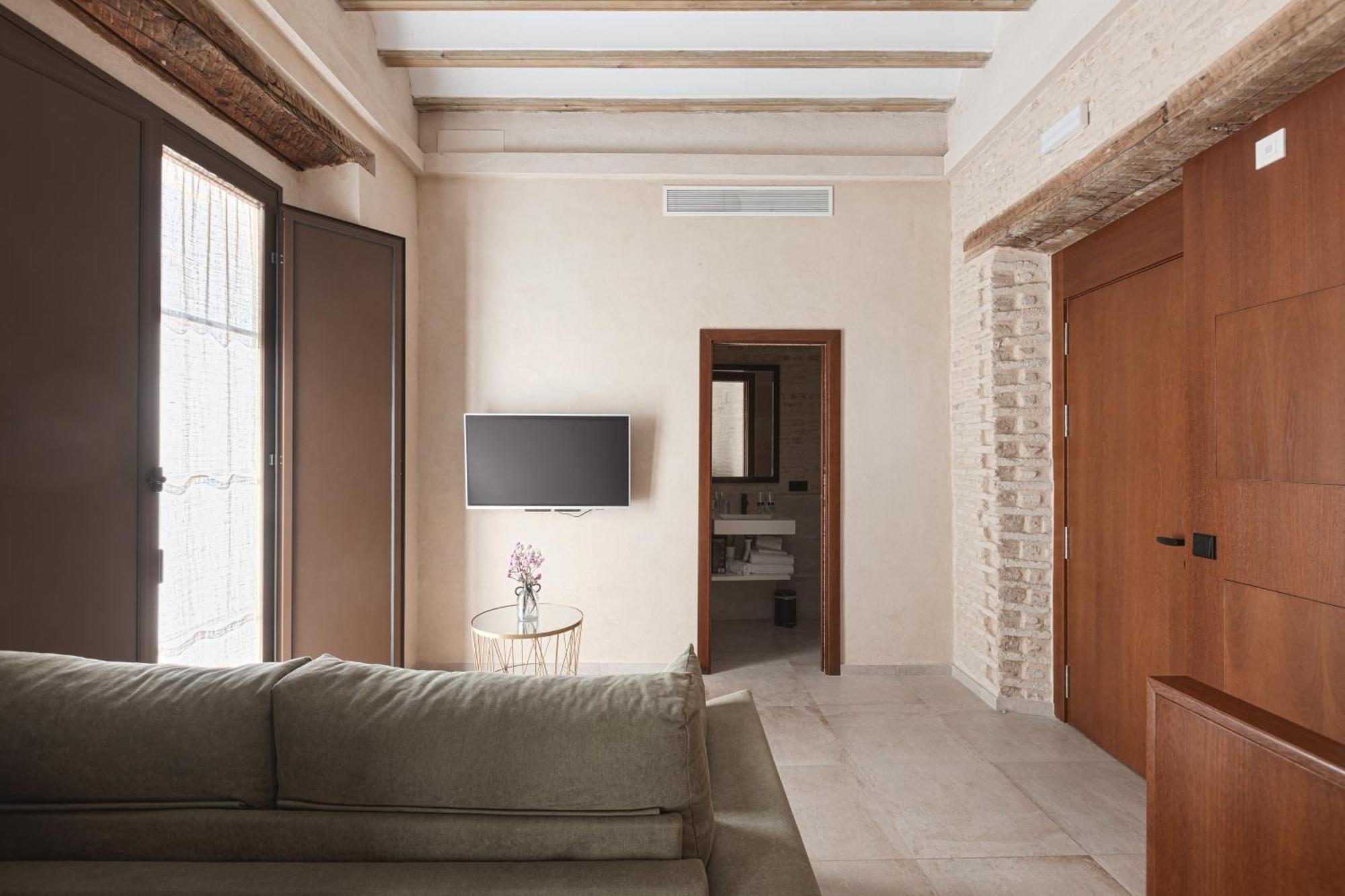 Casa Senorial Del Siglo XVIII Aparthotel เซบีญา ภายนอก รูปภาพ